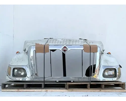 International 7500 Hood