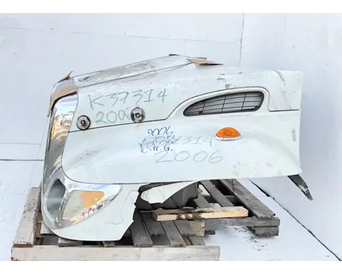 International 7500 Hood