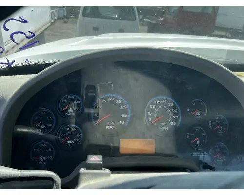 Instrument Cluster INTERNATIONAL 7500 DTI Trucks