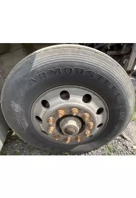 International 7500 Spindle / Knuckle, Front