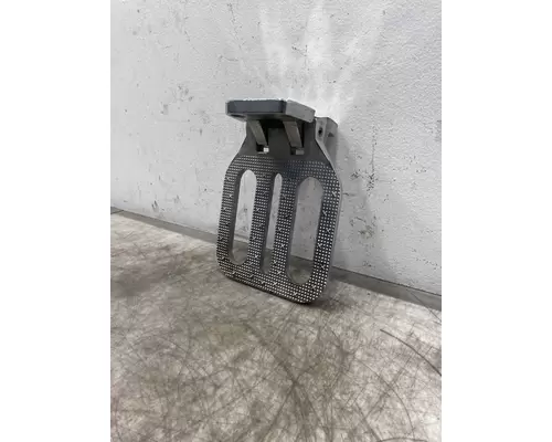 Step INTERNATIONAL 7500 Frontier Truck Parts