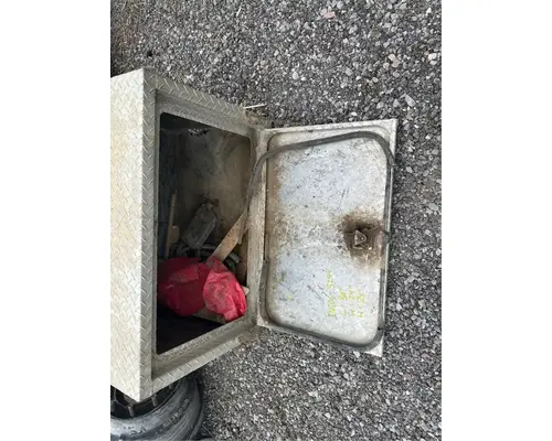 International 7500 Tool Box