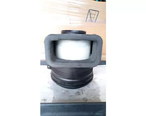 Air Cleaner INTERNATIONAL 7600 Marshfield Transportation Products