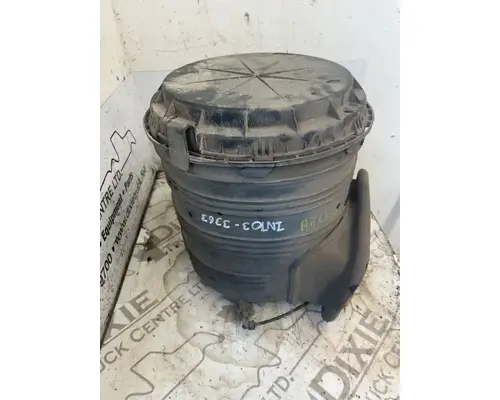 Air Cleaner International 7600 Dixie Truck Centre