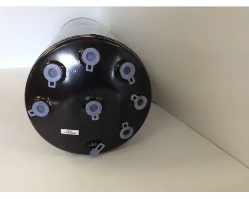 International 7600 Air Tank