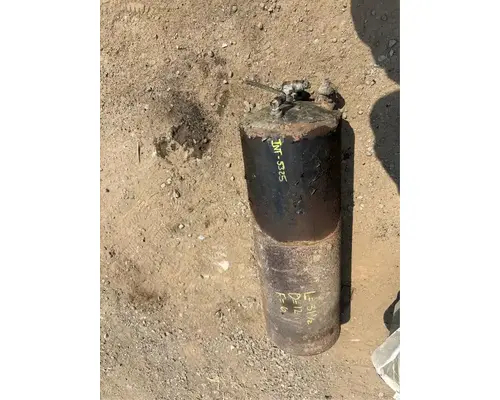 International 7600 Air Tank