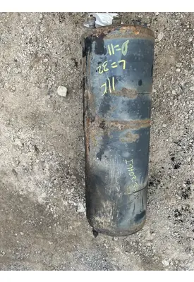 International 7600 Air Tank