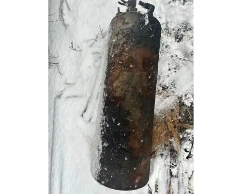 International 7600 Air Tank