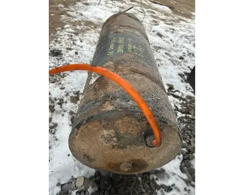 International 7600 Air Tank