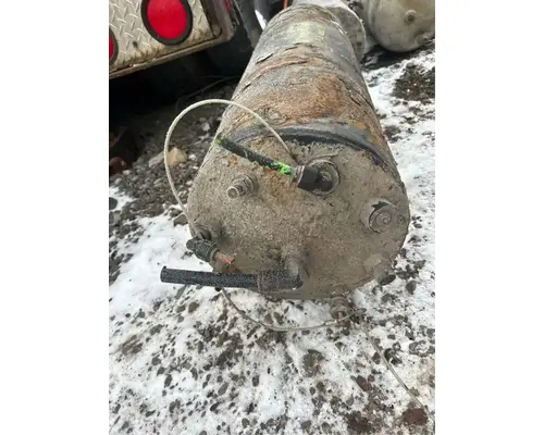 International 7600 Air Tank