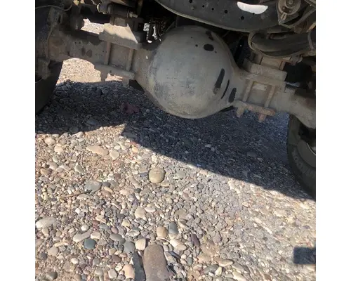 International 7600 Axle Assembly, Front (Steer)
