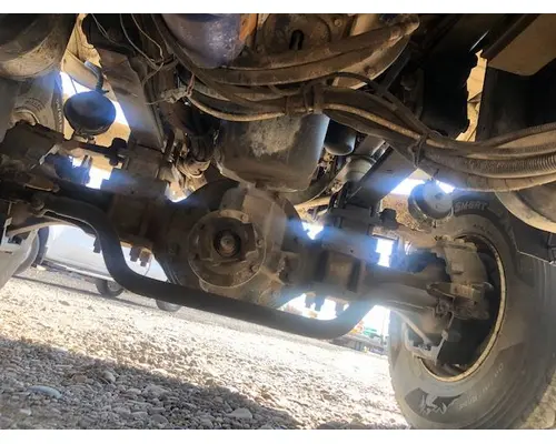 International 7600 Axle Assembly, Front (Steer)