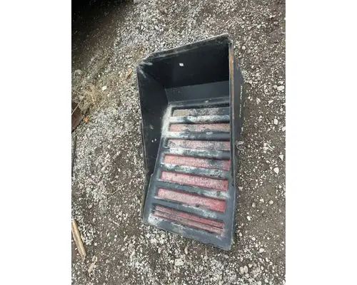 International 7600 Battery Box