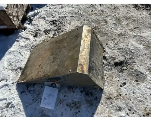 International 7600 Battery Box