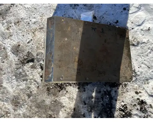 International 7600 Battery Box