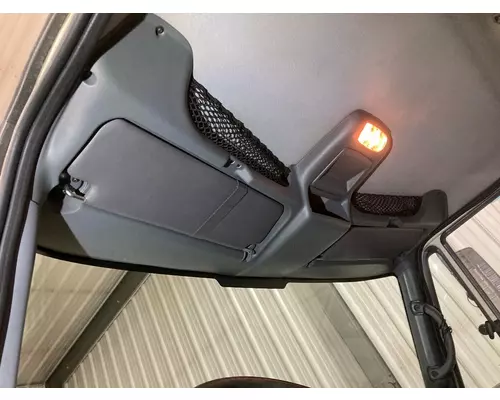 International 7600 Body, Misc. Parts