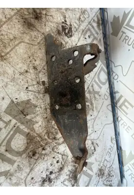 International 7600 Brackets, Misc.