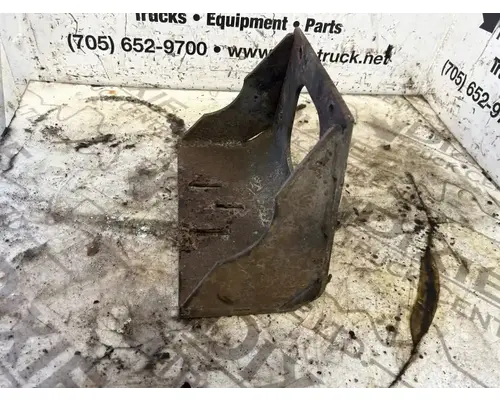 International 7600 Brackets, Misc.