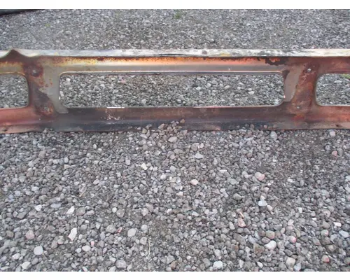 International 7600 Bumper Assembly, Front