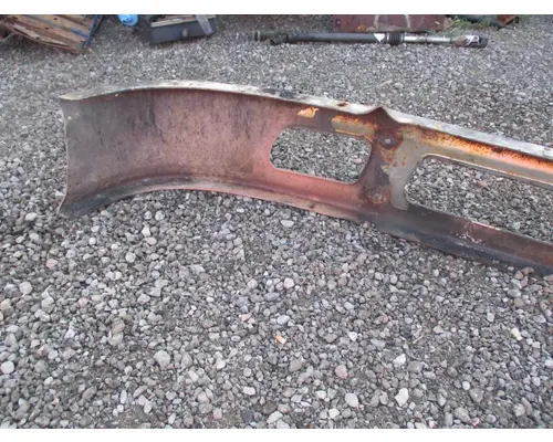 International 7600 Bumper Assembly, Front