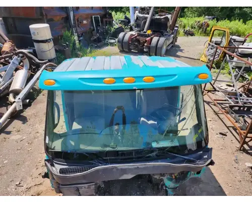 International 7600 Cab