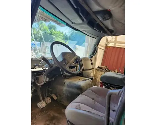 International 7600 Cab