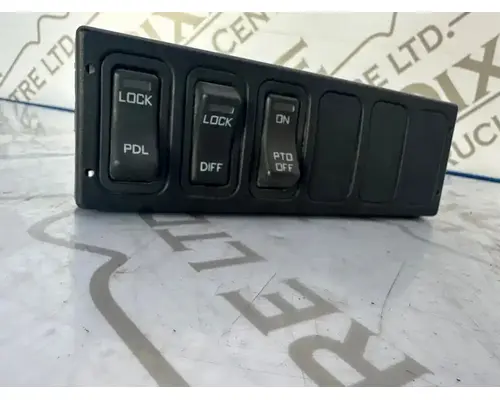 International 7600 Column Switch