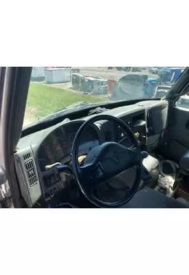 International 7600 Dash Assembly