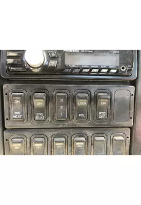 International 7600 Dash Assembly