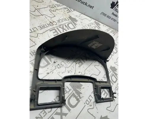 International 7600 Dash Assembly