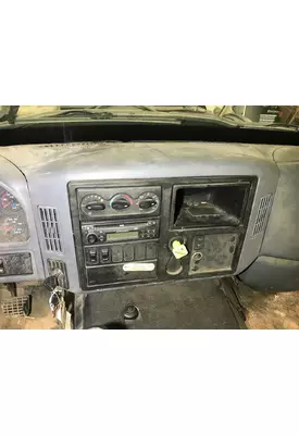 International 7600 Dash Panel