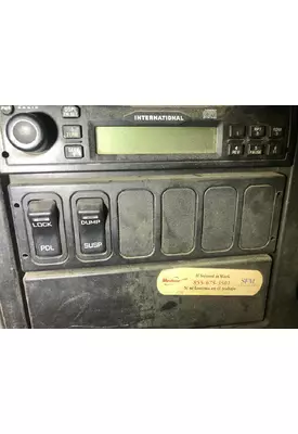 International 7600 Dash Panel