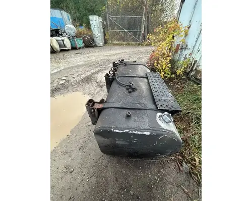 Fuel Tank International 7600 Dixie Truck Centre