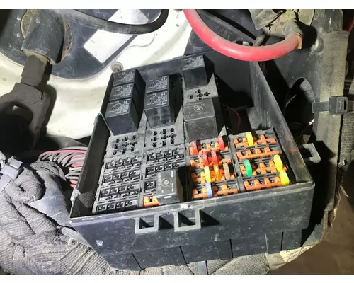 International 7600 Fuse Box