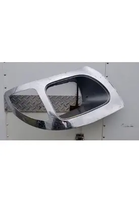 International 7600 Headlamp Assembly