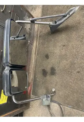 International 7600 Mirror (Interior)