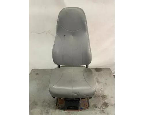 Seat, Front International 7600 Complete Recycling