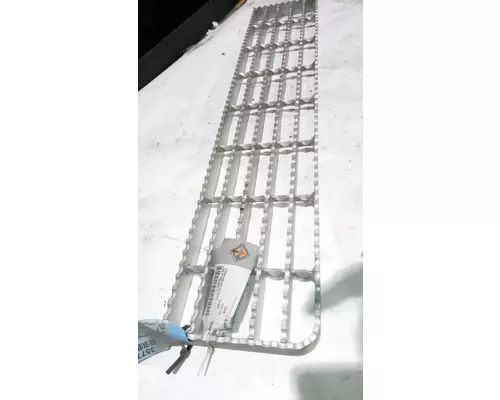 Step INTERNATIONAL 7600 Marshfield Transportation Products