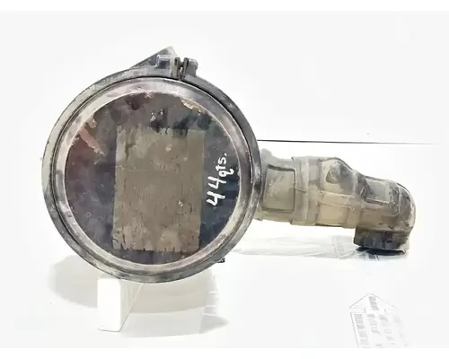 International 8100 Air Cleaner