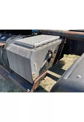 International 8100 Battery Box