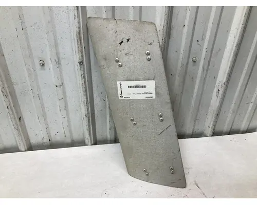 International 8100 Body, Misc. Parts