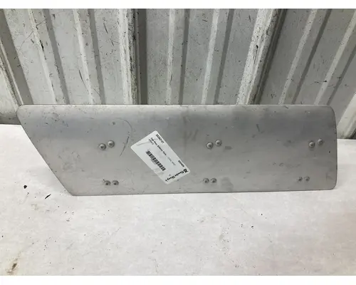 International 8100 Body, Misc. Parts