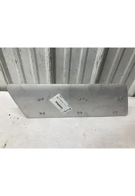 International 8100 Body, Misc. Parts