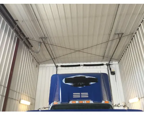 International 8100 Body, Misc. Parts