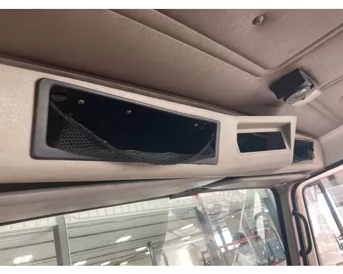International 8100 Body, Misc. Parts