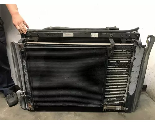 International 8100 Cooling Assembly. (Rad., Cond., ATAAC)