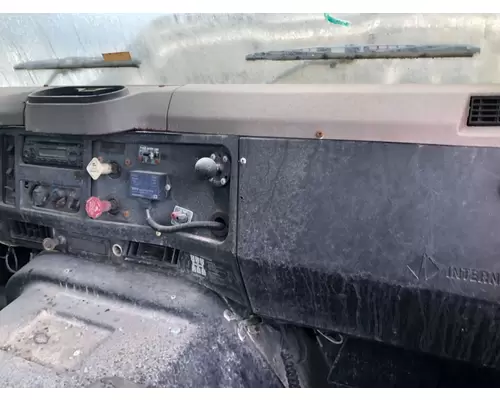 International 8100 Dash Assembly