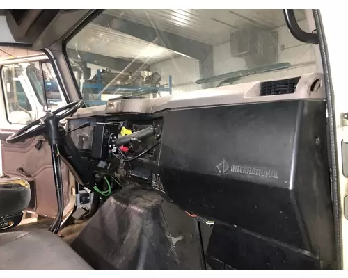 International 8100 Dash Assembly