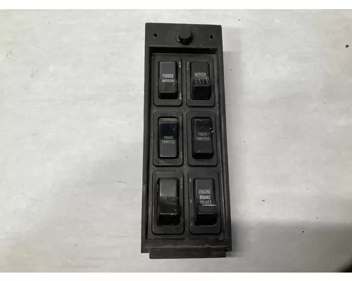 International 8100 Dash Assembly