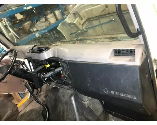 International 8100 Dash Assembly